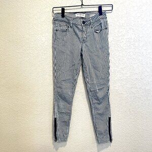 Bullhead Striped Low Rise Skinny Jeans Jrs Size 1